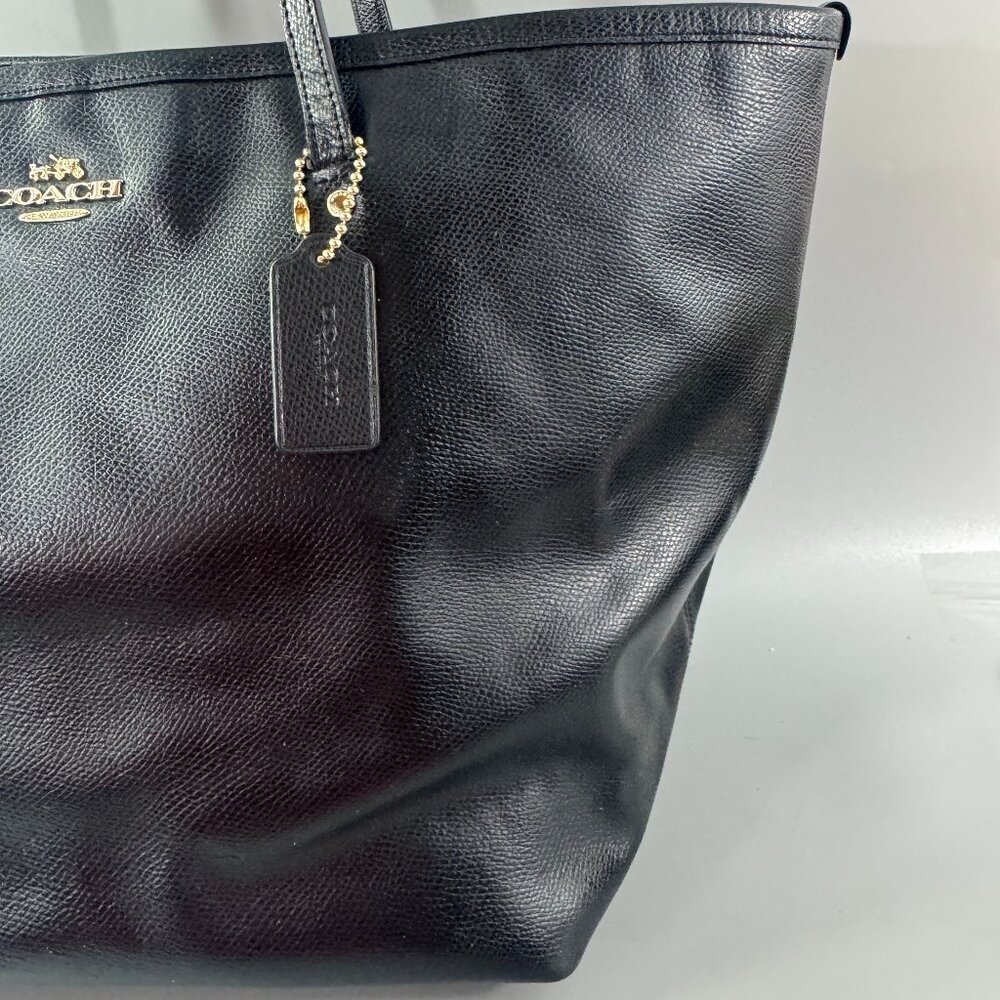 Authentic Coach # F34099 Black Leather Crossgrain Large Taxi Tote Bag - Picture 3 of 13